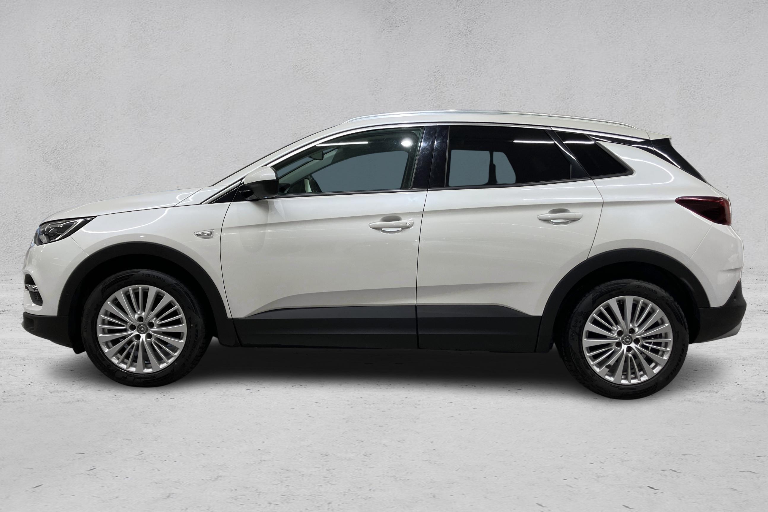 Thumnail bilde 1 av Opel Grandland X