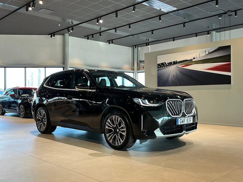 Bild 3 av BMW X3 30e xDrive Adapt. Fart Rattvärme 360 HK Elstolar 4,95%