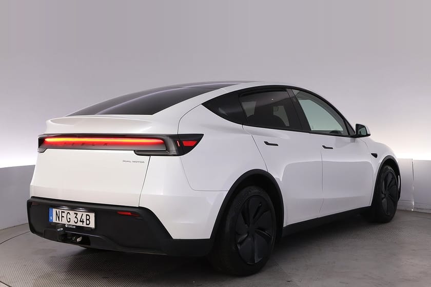 Bild 5 av Tesla Model Y Long Range AWD Autopilot Panorama Drag