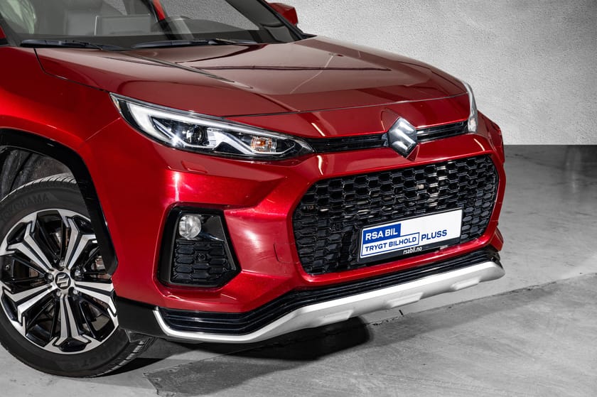 Bilde 2 av Suzuki Across Plug-in Hybrid E-Four PHEV 306hk GLX First Edition 4x4 Automat