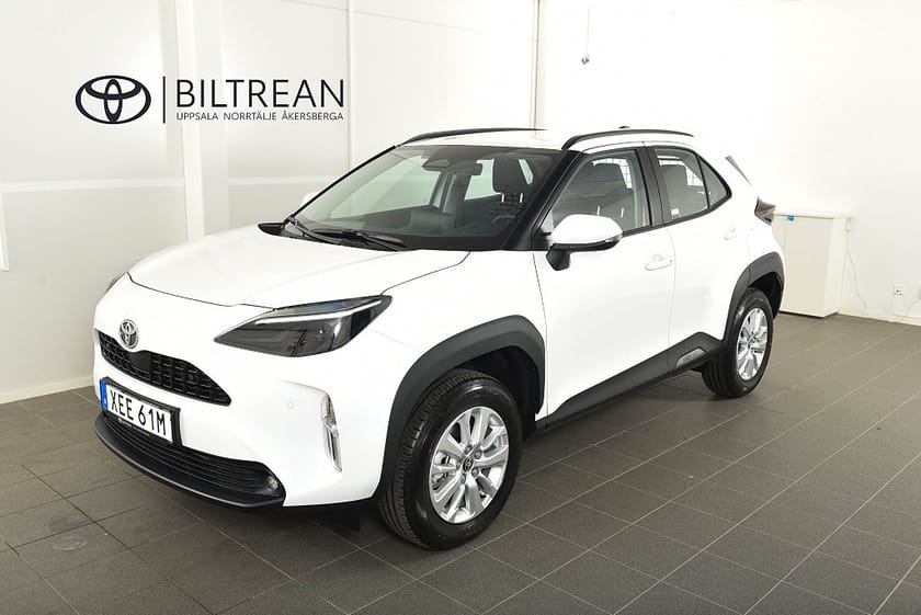 Bild 1 av Toyota Yaris Cross Hybrid 130 AWD-i KAMPANJ | | OMG LEV | SE ANNONS