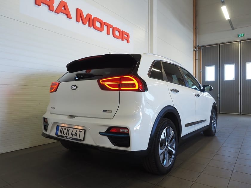 Bild 5 av Kia e-Niro e- 64 kWh Advance Plus Tech Taklucka JBL Navi Läder
