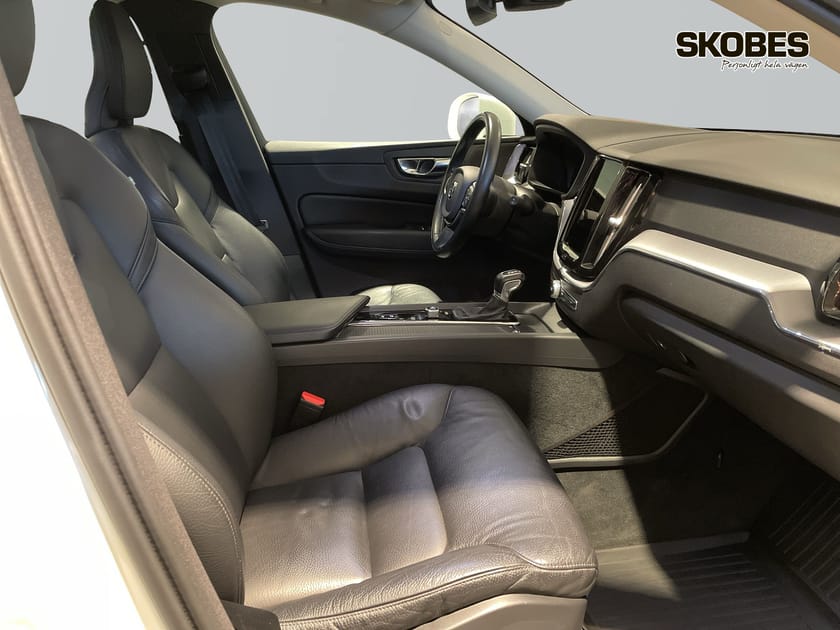 Bild 4 av Volvo XC60 D4 Momentum Advanced Edition