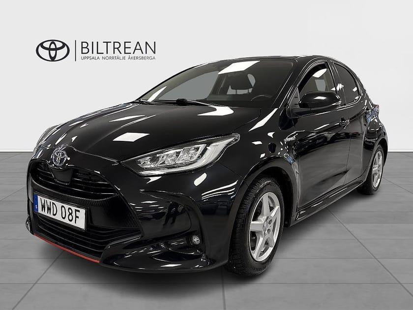 Bild 1 av Toyota Yaris Hybrid Active Plus Dragkrok Vinterhjul Motorvärmare