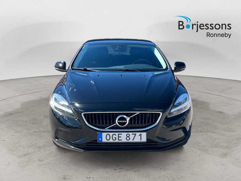Bild 5 av Volvo V40 D4 AWD GEARTRONIC 190hk Drag