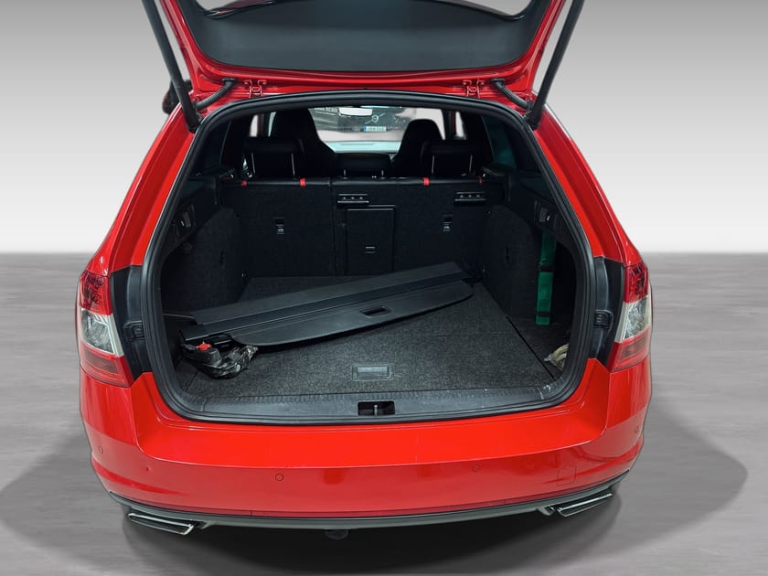 Bild 4 av Škoda Octavia Kombi 2.0 TDI RS Combi 4x4