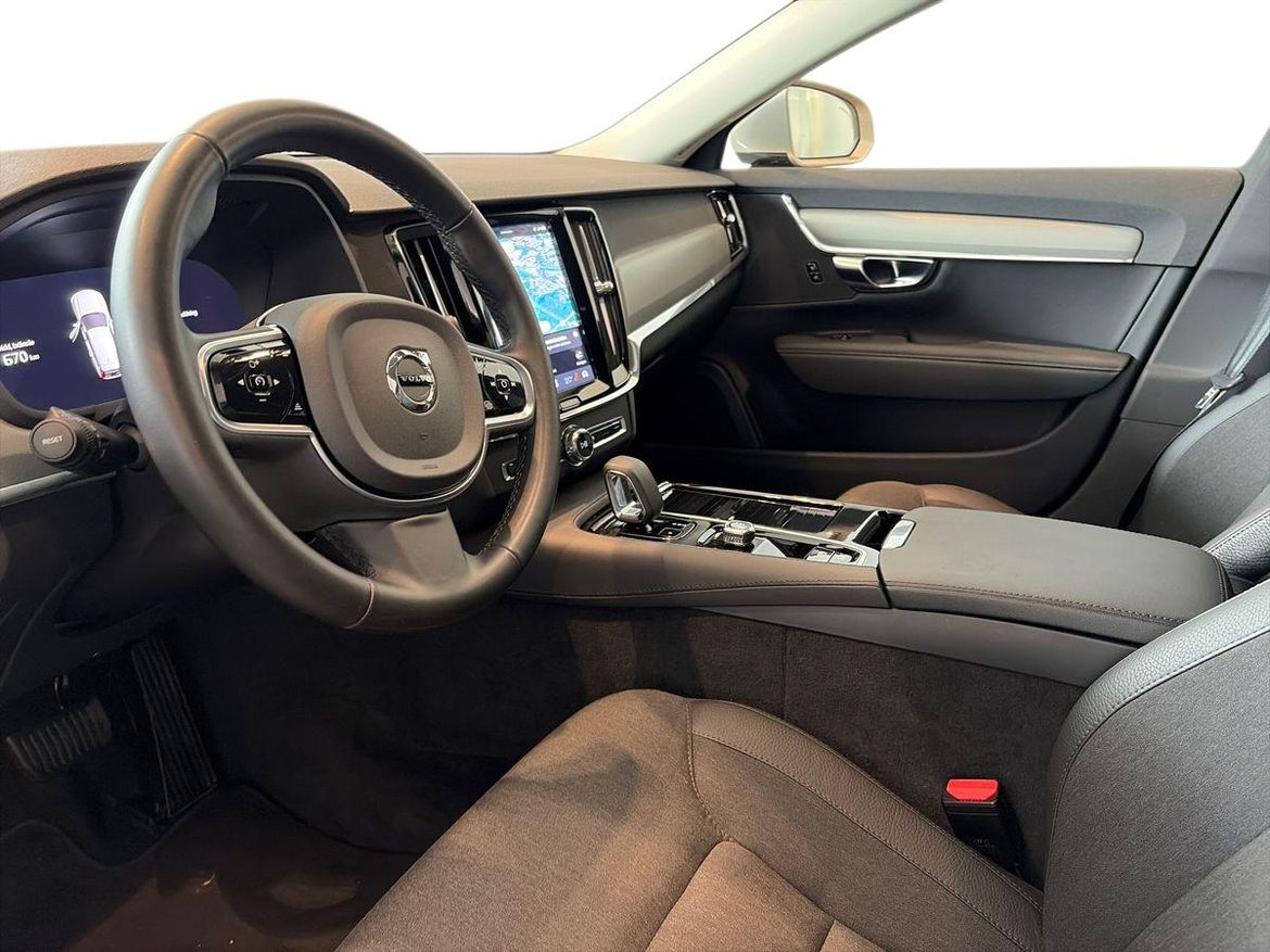 Volvo V90 2025 - miniatyr 8