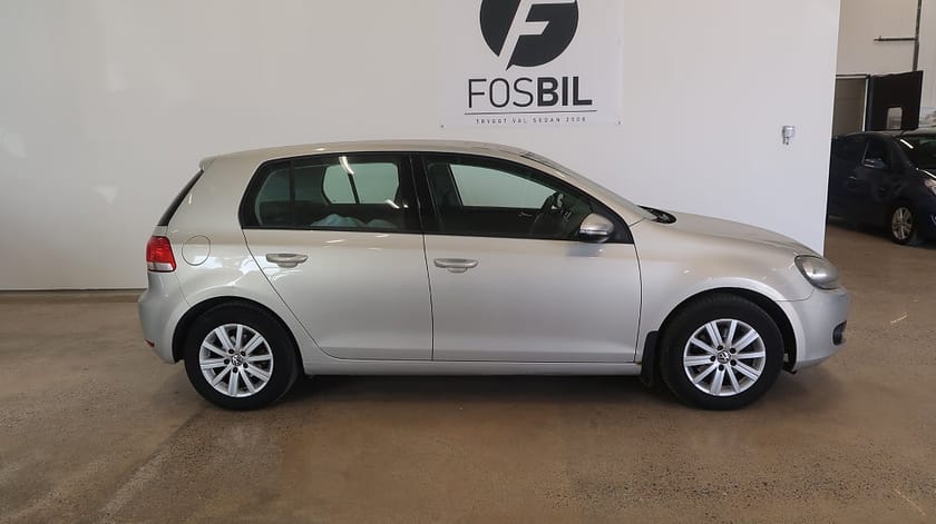 Bild 3 av Volkswagen Golf *RÄNTEKAMPANJ 3.45%* 1.6 Nyservad SoV