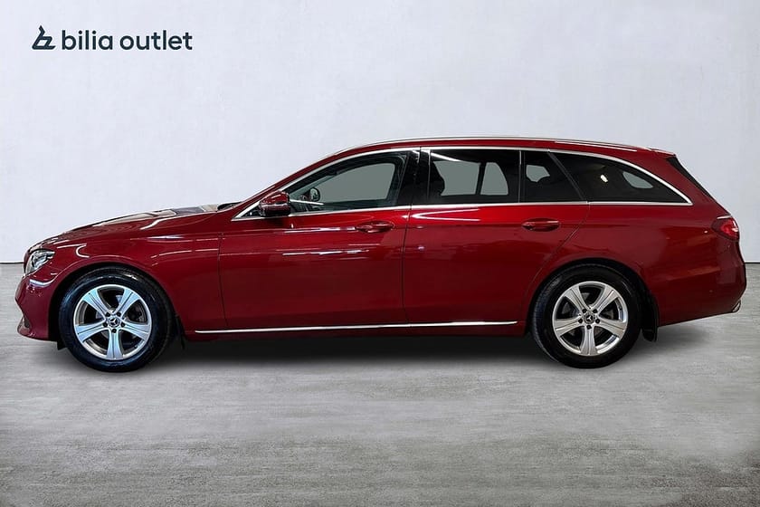 Bild 5 av Mercedes-Benz E 220 T d Avantgarde B-kam Drag Navi Döda Vinkel