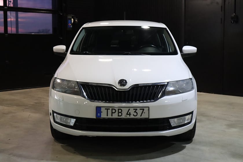 Bild 2 av Škoda Rapid Spaceback Skoda 1.6 TDI (90hk) Aut / Navi