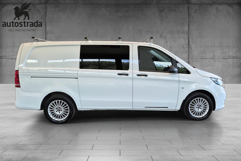 Bilde 4 av Mercedes-Benz Vito 119 CDI 4x4 3.0t V119 A2 4M / Varmer / Krok