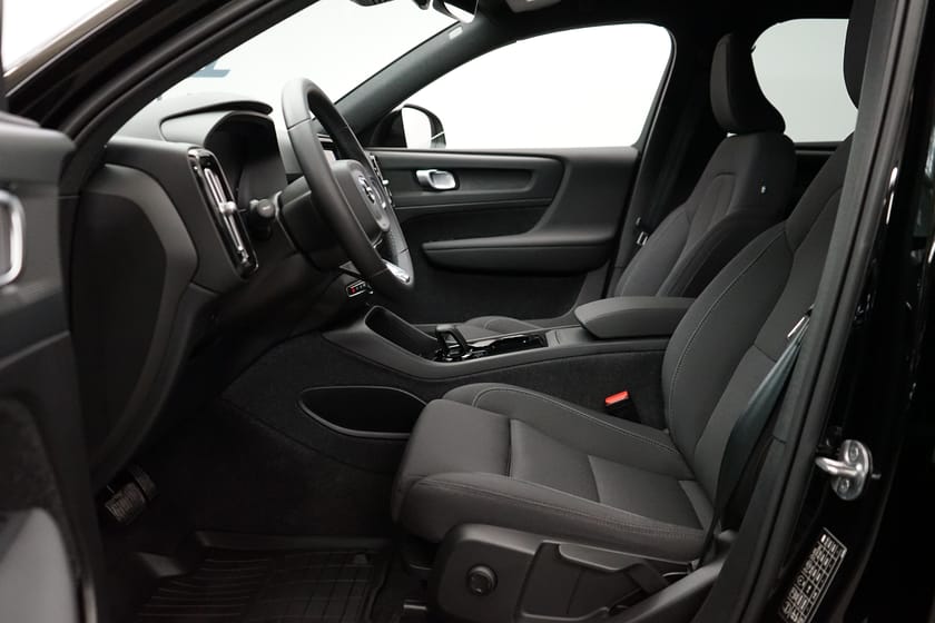 Bild 5 av Volvo XC40 Recharge Single Motor Core Edition, Ränta 2,95%, Baklucka elmanövrerad