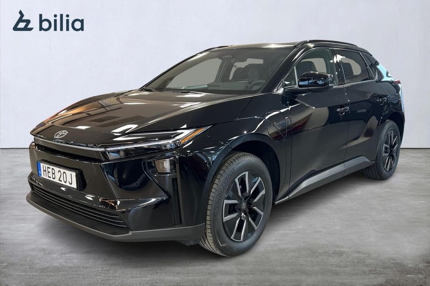 Bild 1 av Toyota bZ4X Active Kampanjränta 2,95%
