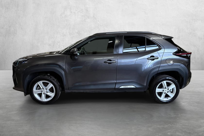 Bilde 2 av Toyota Yaris Cross Hybrid 115 AWD-i 1,5 Bensin Automat Active Tech