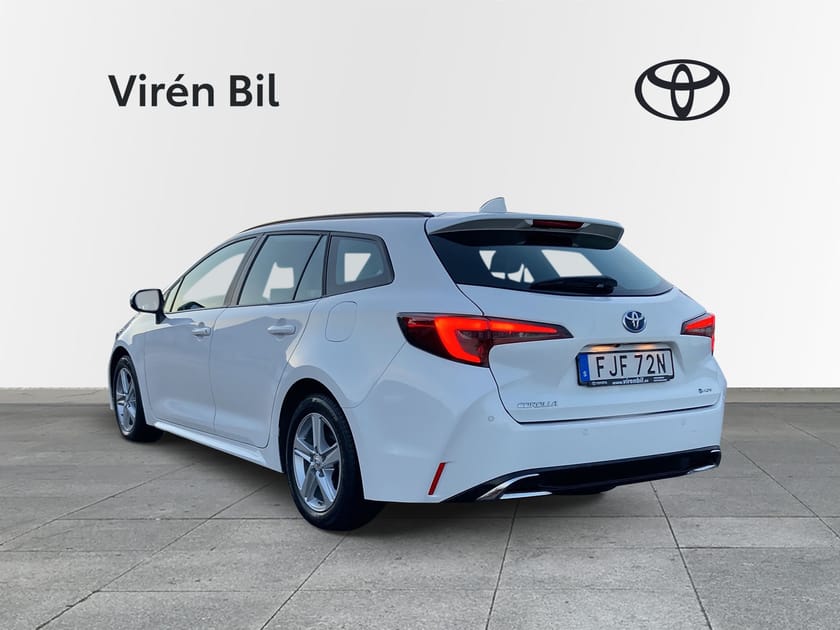 Bild 2 av Toyota Corolla Touring Sports Hybrid 1,8 Active Plus (Vhjul)