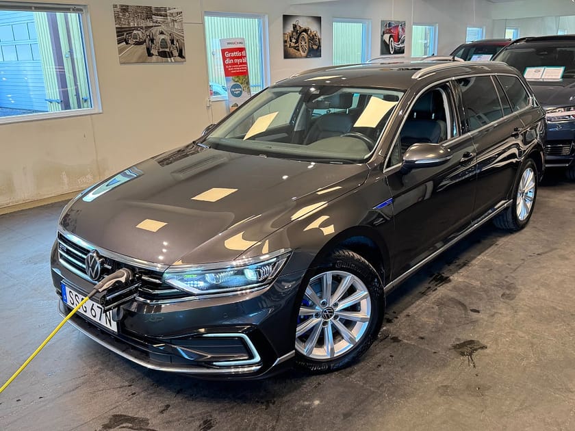 Bild 2 av Volkswagen Passat Sportscombi GTE 1.4 TSI Drag Värmare