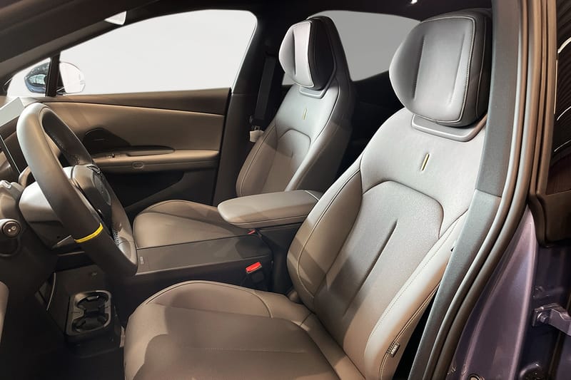 Lynk & Co 02 EV