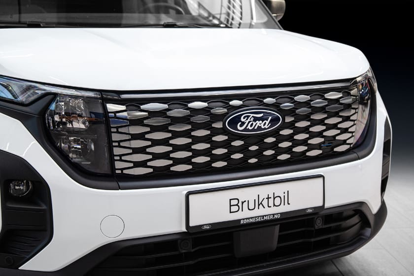 Bilde 3 av Ford E-Transit Courier Trend 301km WLTP / KROK / CC / 10-80% på 23 min!