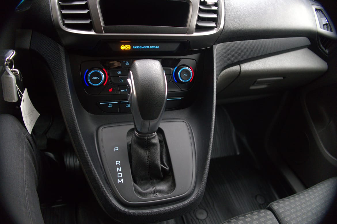 Ford Transit Connect 2023 - miniatyr 10