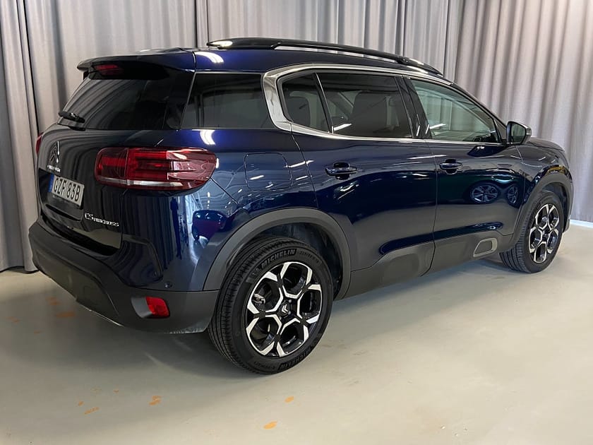 Bild 5 av Citroën C5 Aircross 1.2 PureTech 130hk Shine Navi Apple car