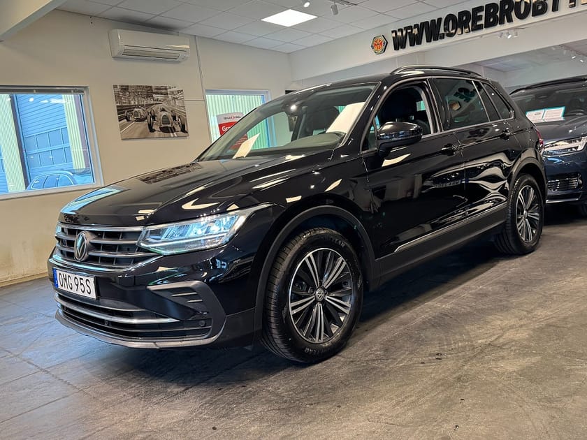 Bild 2 av Volkswagen Tiguan 1.5 TSI ACT Aut Drag B-kamera Carplay 150hk