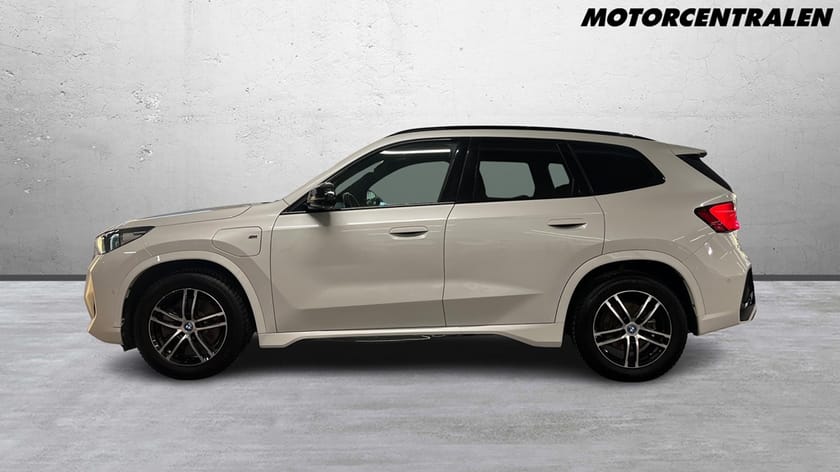 Bild 2 av BMW X1 xDrive30e M-Sport/SoV/Drag