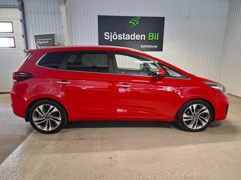 Bild 4 av Kia Carens 1.7 VGT GLS fr 3.99% Kamera Parksensor Fram/Bak Drag