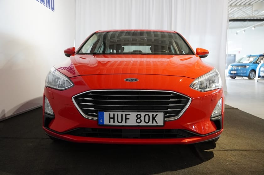 Bild 3 av Ford Focus 1.5 150 HK Titanium - Kamera / Drag / CarPlay