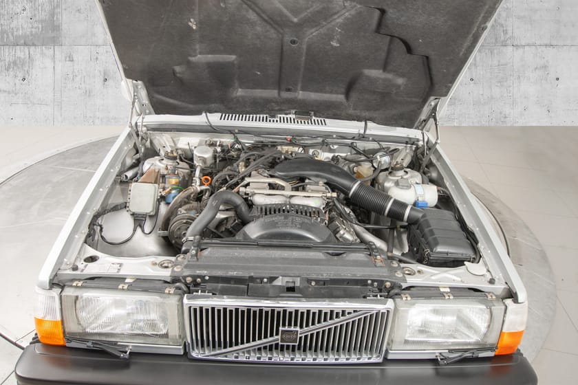 Bilde 2 av Volvo 760 GLE 1986 - Tidløs klassiker med særpreg