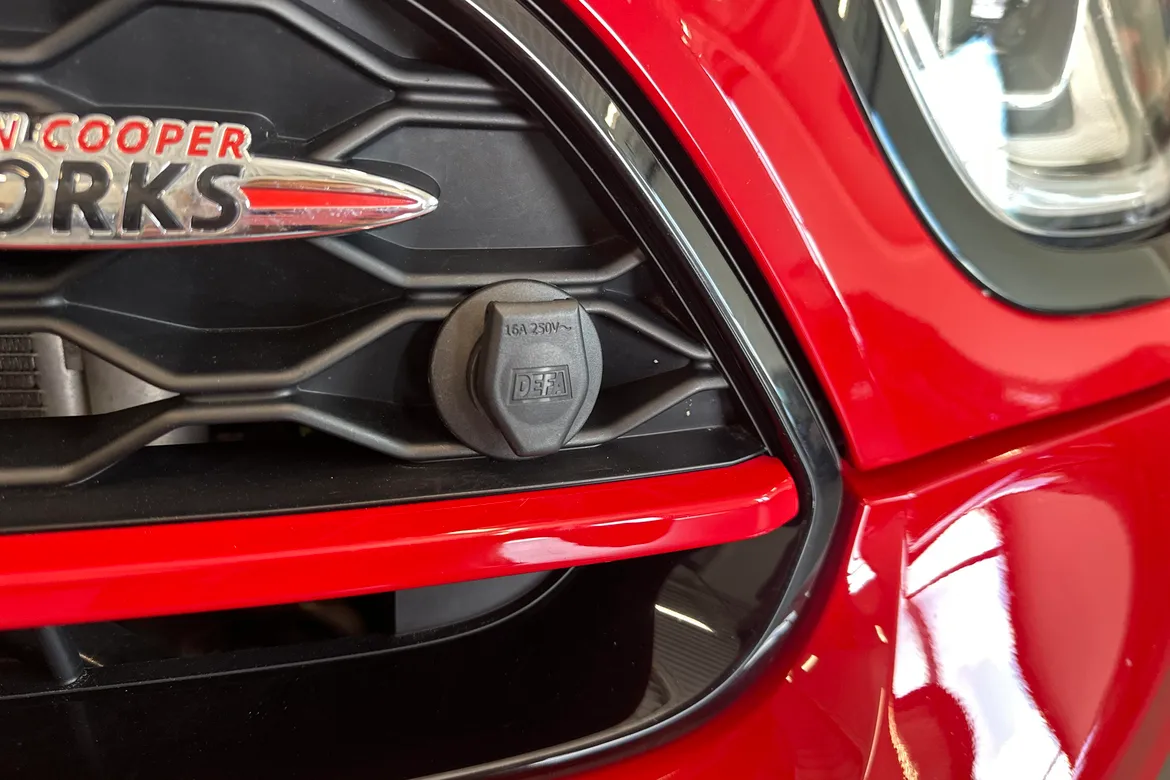 picture of a car