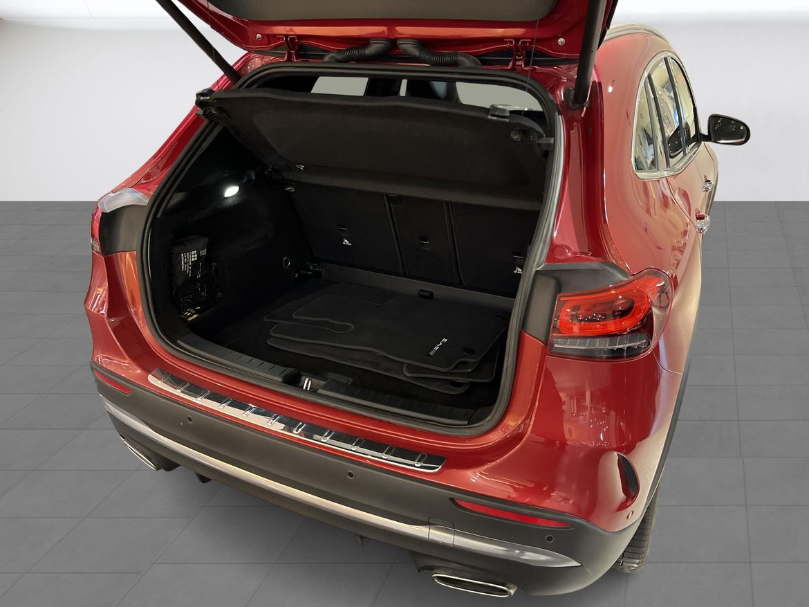 Mercedes-Benz GLA 2022 - miniatyr 13