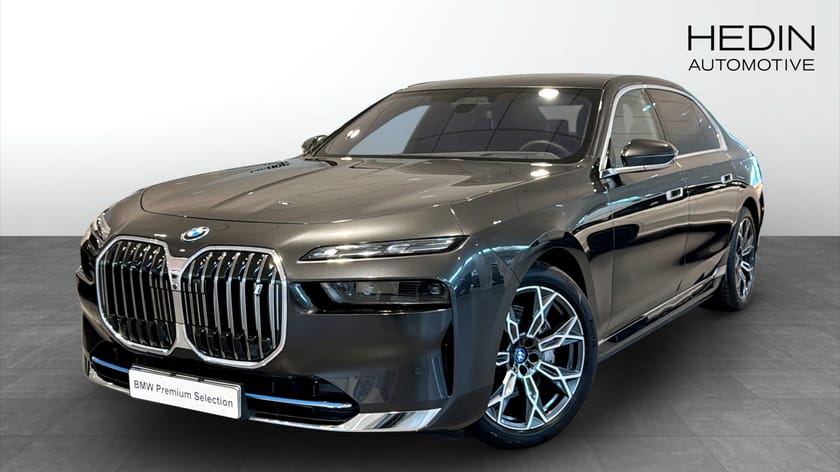 Bild 1 av BMW i7 xDrive60 B&W Executive Drive Pro Executive Lounge Crystal