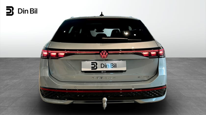 Bild 5 av Volkswagen Passat Variant eHybrid 272 DSG6 R-LINE