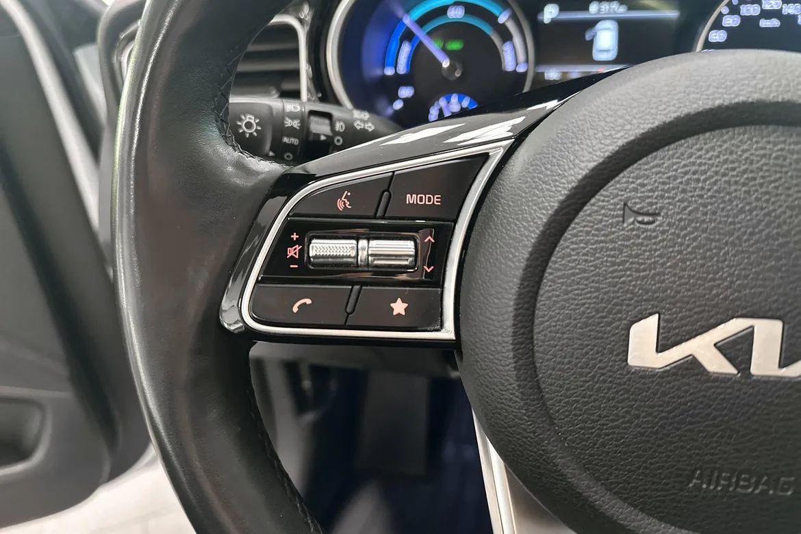 picture of a car