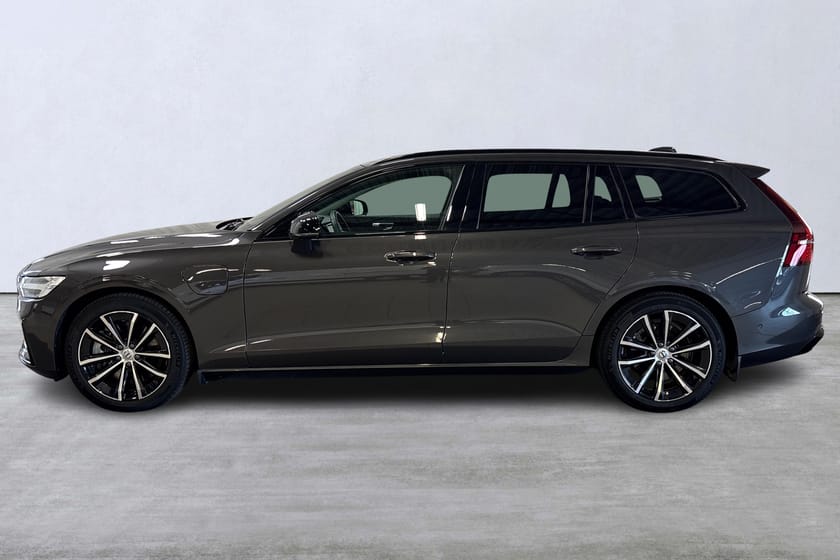 Bild 2 av Volvo V60 T6 Plus Dark Nordic Edition