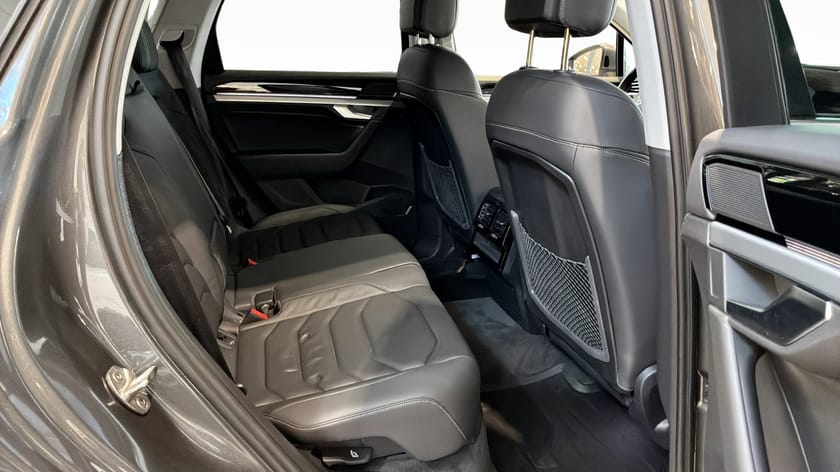 Bild 5 av Volkswagen Touareg 3.0 V6 TDI 4M 286hk / MATRIX / EXECUTIVE / DRAG / MOMS