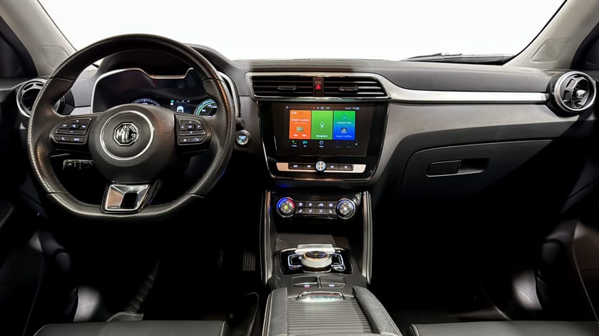 Bild 4 av MG 5 Standard Range Luxury 360° Kamera Skinn Elstol Keyless Värmare 50 kWh
