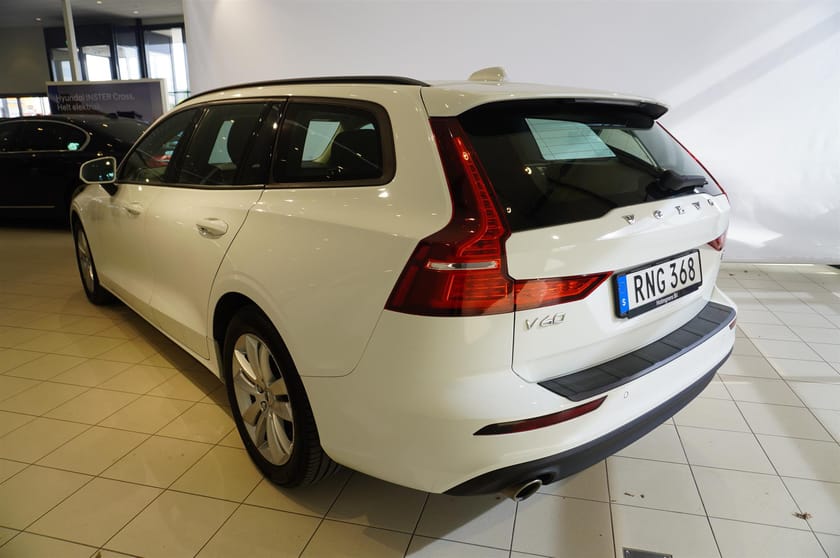 Bild 5 av Volvo V60 D4 Momentum P.värmare Navi Dragkrok Apllecarplay Rattvärme