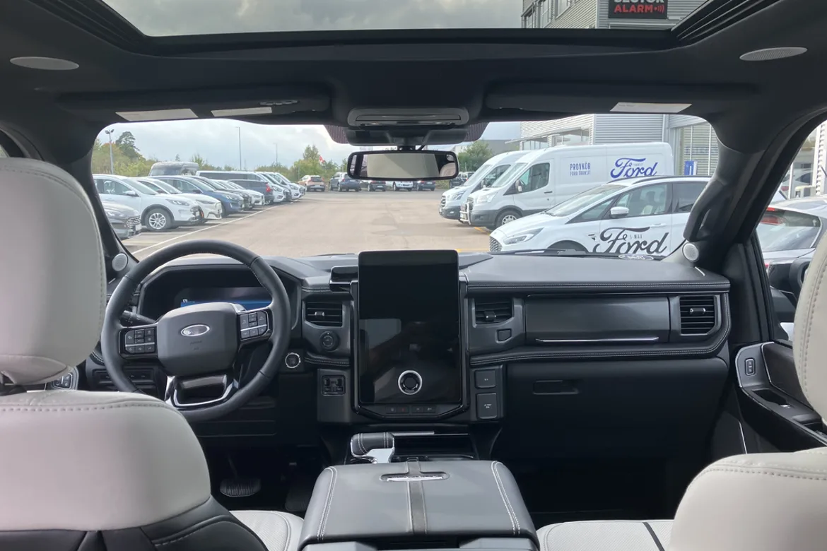 Ford F-150 Lightning Extended Range