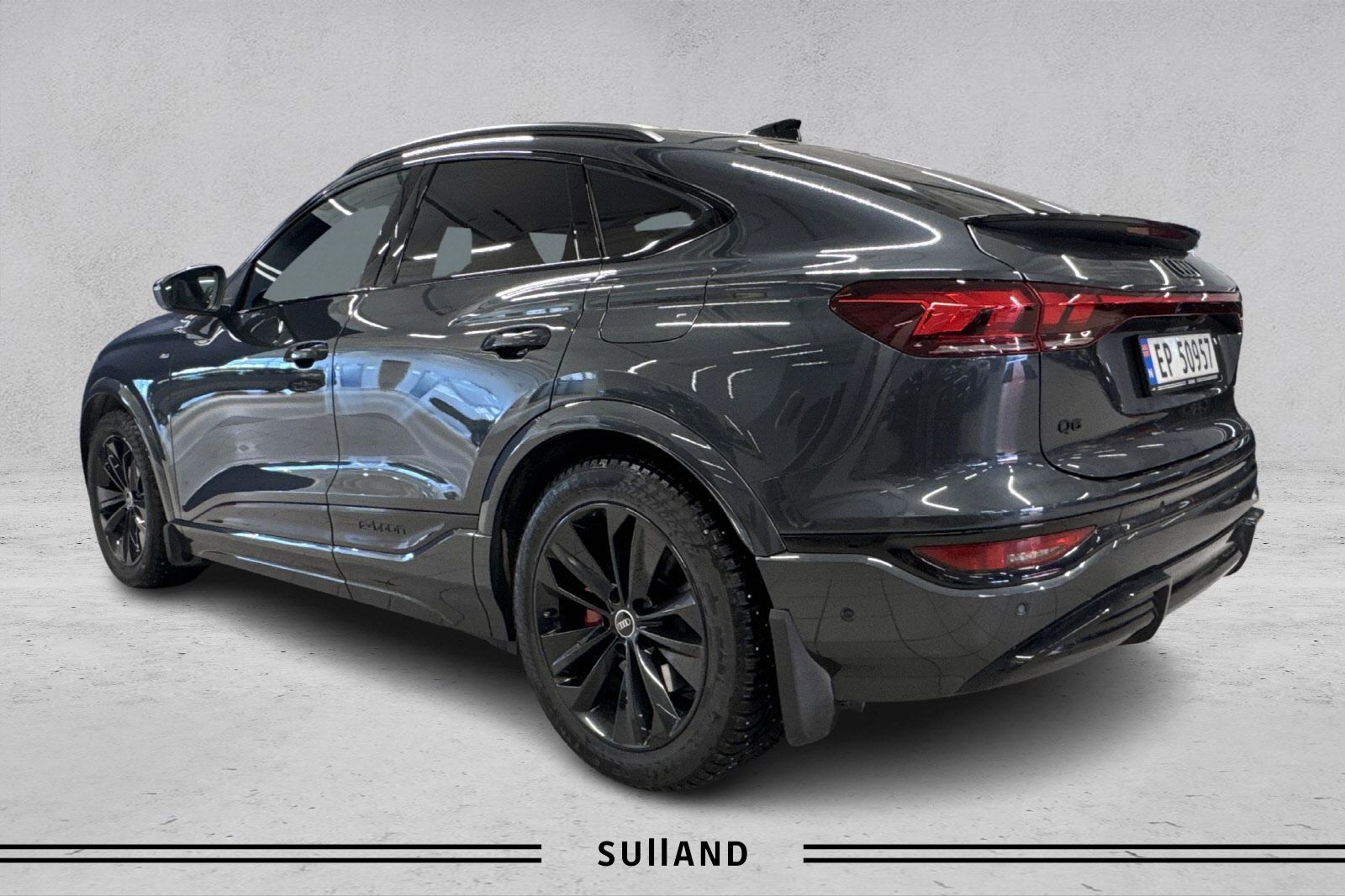 Thumnail bilde 2 av Audi Q6 Sportback e-tron quattro