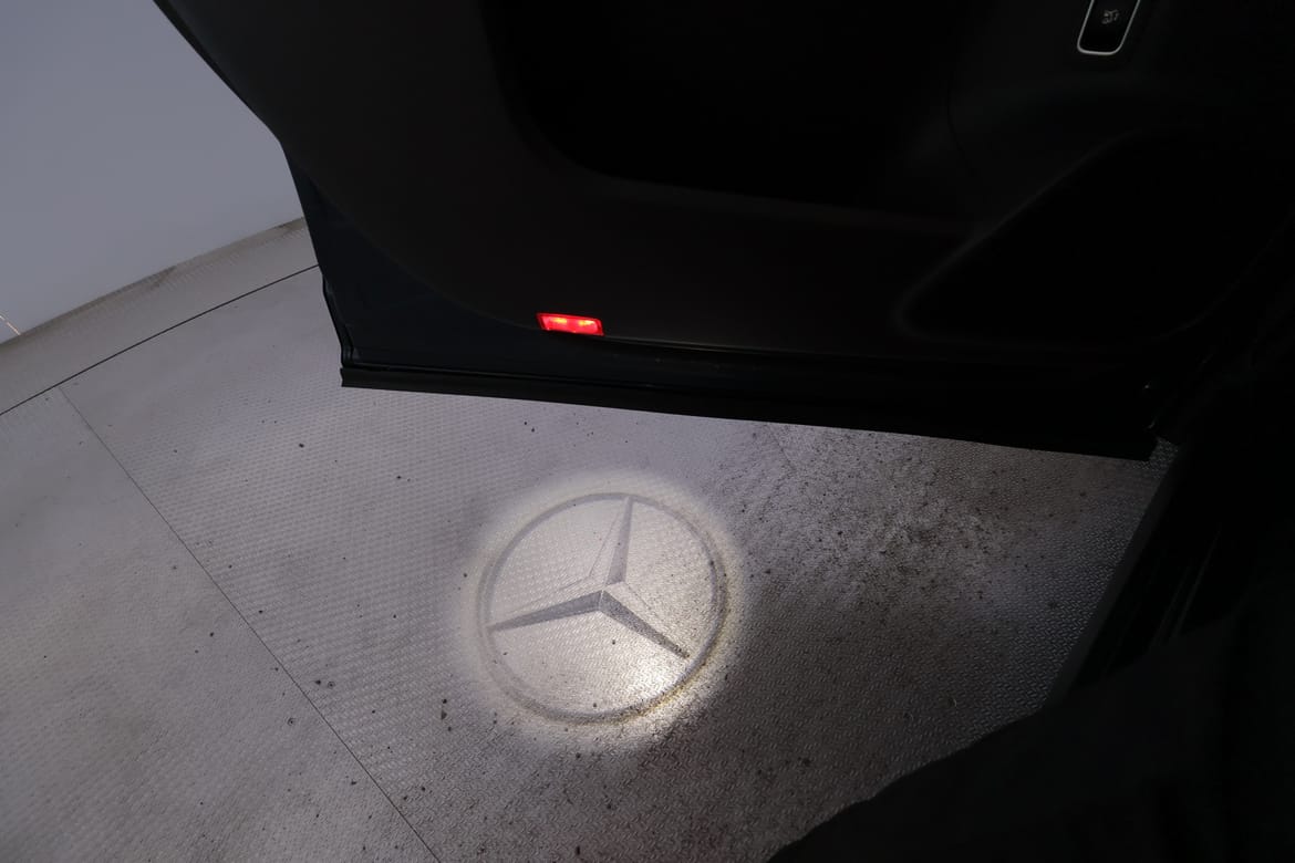 Mercedes-Benz EQA 2022 - miniatyr 27