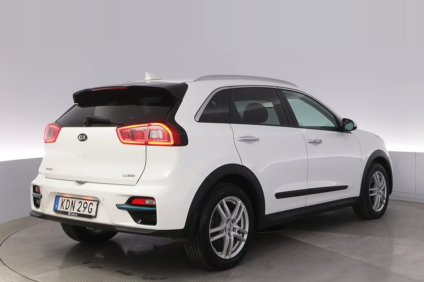 Bild 5 av Kia e-Niro 64 kWh Advance Plus Tech Taklucka Läder JBL BSM