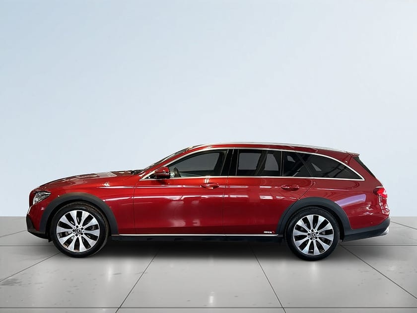 Bild 4 av Mercedes-Benz E 220 d 4MATIC All-Terrain 4M Avantgarde 360/HuD/Dvärm/SoV/Drag
