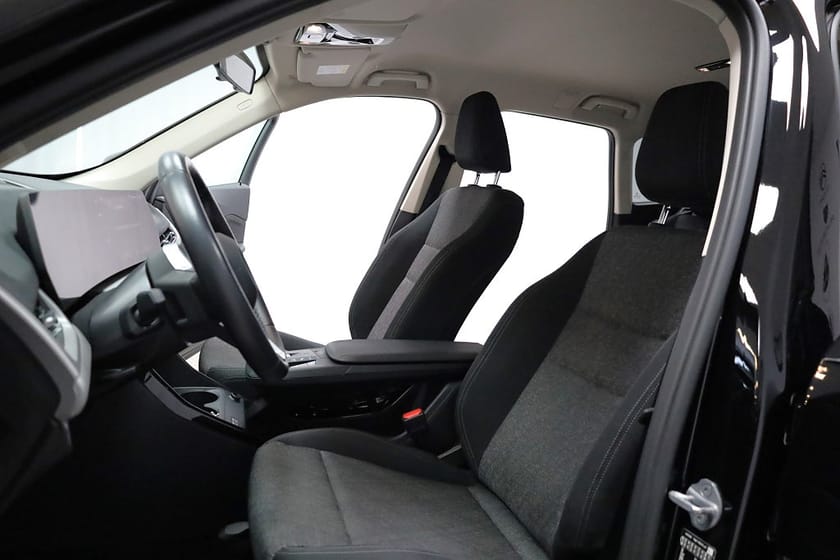 Bild 2 av BMW iX1 xDrive30 | Dragkrok | Rattvärme | Backkamera | Navi