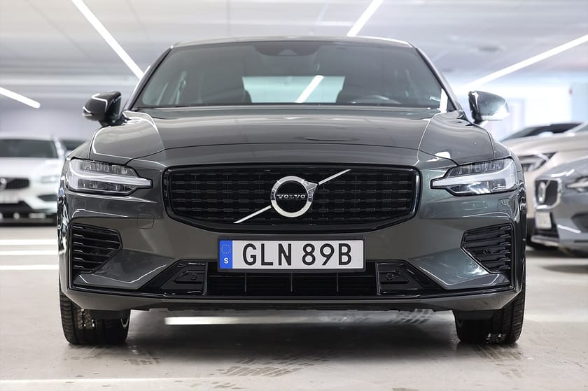 Bild 5 av Volvo S60 Recharge T8 AWD 456hk R-Design H/K Drag