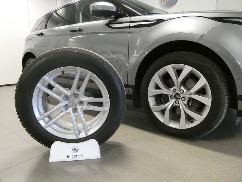 Bild 3 av Land Rover Range Rover Evoque P200 MHEV AWD *3,99%* Meridian-360*-Skinn SoV