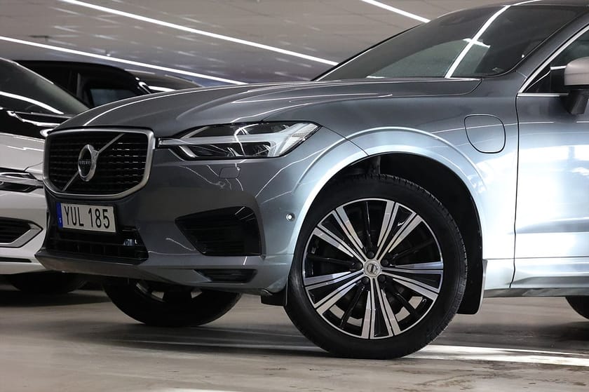 Bild 4 av Volvo XC60 Recharge T8 AWD 392hk R-Design HUD H/K Pano