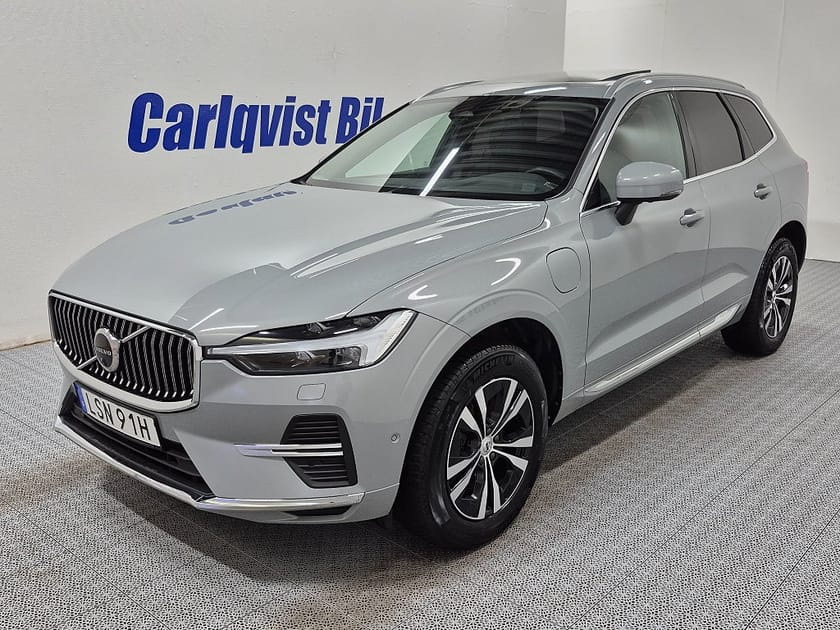 Bild 1 av Volvo XC60 T6 Recharge Plus Bright Plug in AWD 350HK 4x4 Panorama Läder