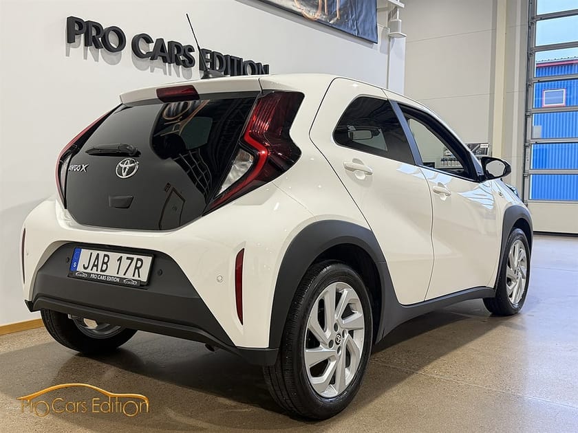 Bild 4 av Toyota Aygo X 1.0 Automat | 72hk Play |Carplay|B-Kamera|SoV|