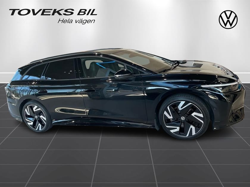 Bild 2 av Volkswagen ID.7 GTX Tourer 340 hk